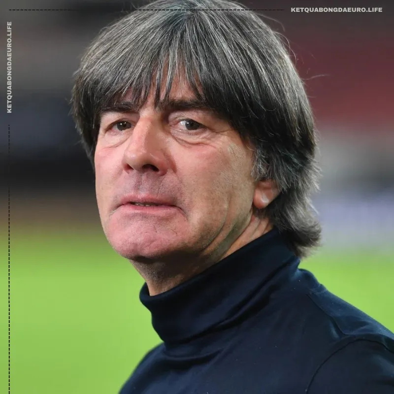 Đội tuyển Đức thay thế HLV Joachim Low